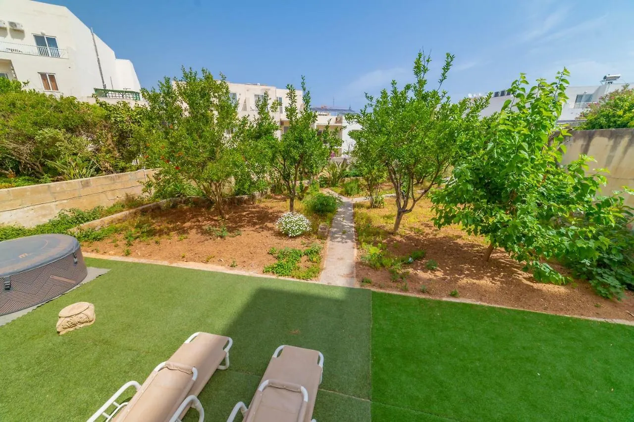 Modern Apartment Is-Swieqi Malta