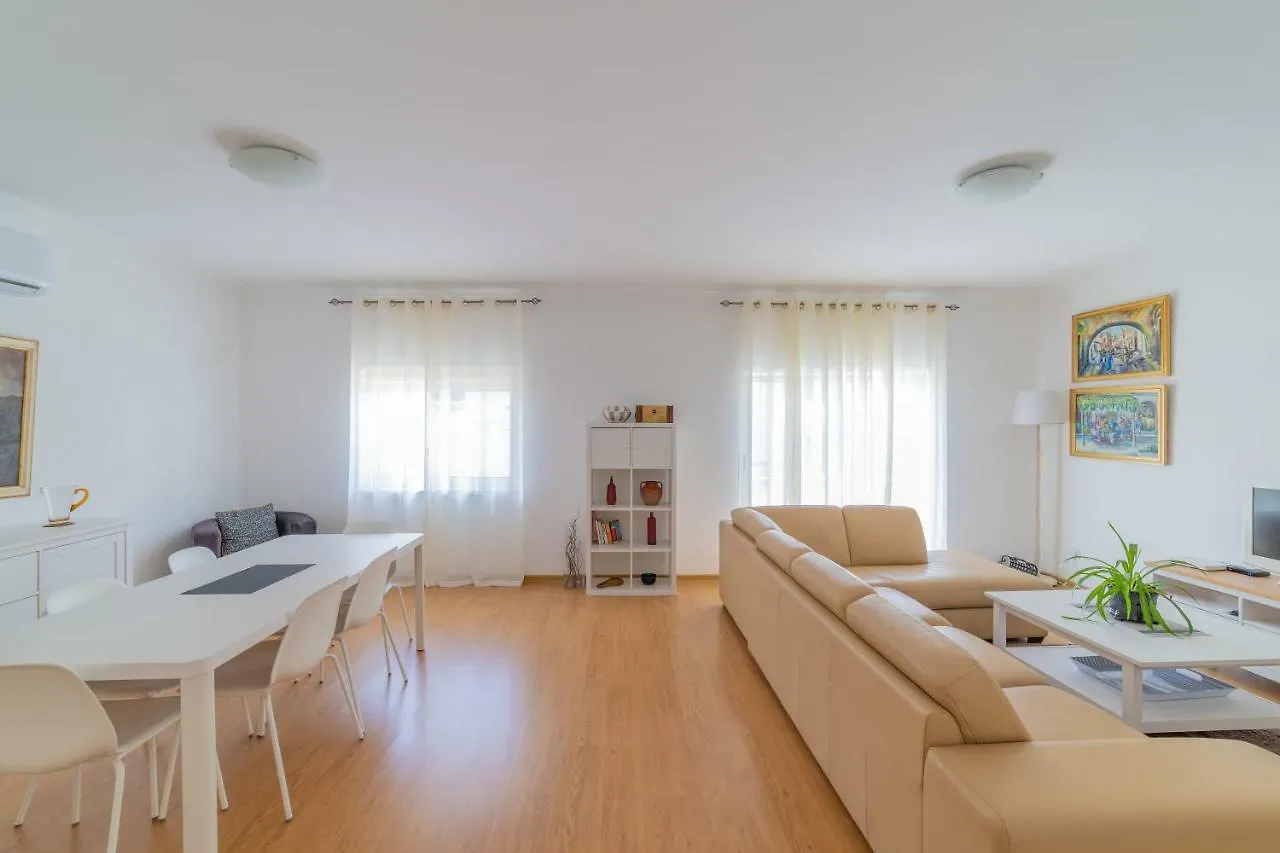 Modern Apartment Is-Swieqi
