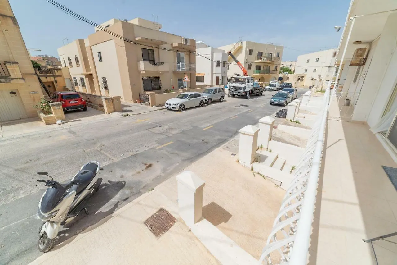 Modern Apartment Is-Swieqi Malta